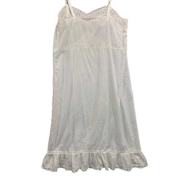 Large Vintage White Nightgown Slip Ruffle Lace Adjustable Strap - Picture 7 of 7